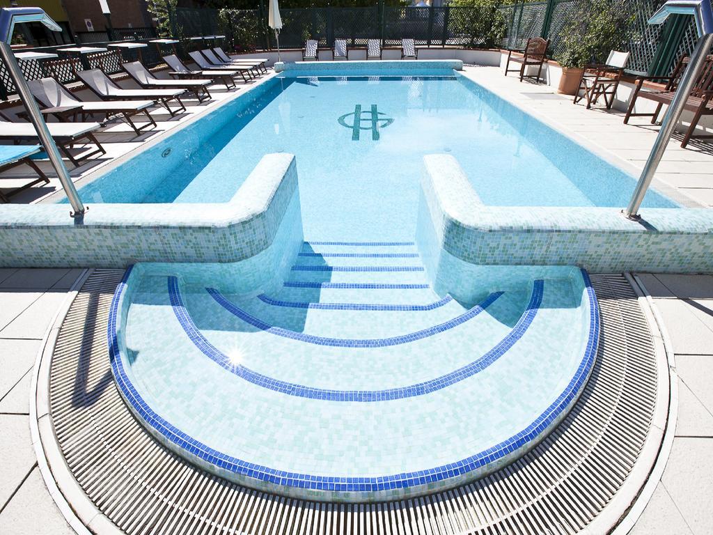 Hotel Gaby Rimini Exterior photo